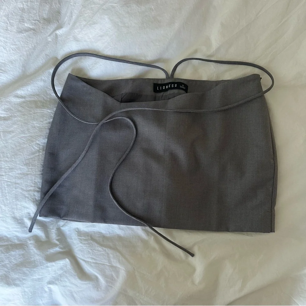 Lioness Mini skirt
